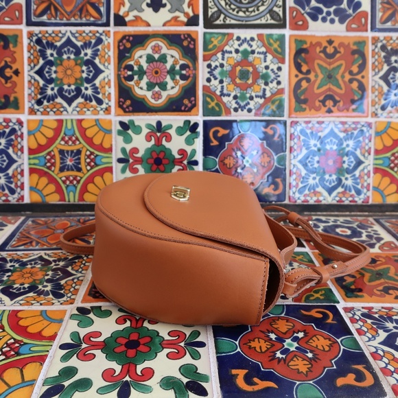 Clare V. Elodie in Cuoio - Picture 5 of 15